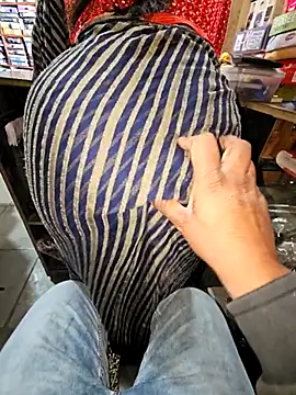 Snapshot of indianhotwife639 chatting on January 7, 2026, 4:59 am indianhotwife639 online show from January 7, 2026, 4:59 am