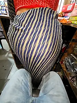 Snapshot of indianhotwife639 chatting on January 15, 2026, 7:35 am indianhotwife639 online show from January 15, 2026, 7:35 am