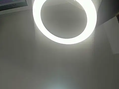 arielasm online show from October 3, 2025, 12:46 pm