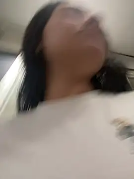 Snapshot of Alyha_Cortes chatting on January 15, 2026, 1:16 pm Alyha Cortes online show from January 15, 2026, 1:16 pm