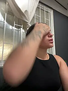 Snapshot of Alyha_Cortes chatting on February 9, 2026, 1:26 pm Alyha Cortes online show from February 9, 2026, 1:26 pm