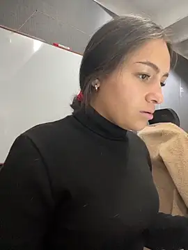 Snapshot of Alyha_Cortes chatting on February 16, 2026, 1:51 pm Alyha Cortes online show from February 16, 2026, 1:51 pm