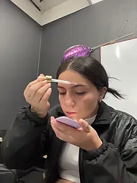 Snapshot of Alyha_Cortes chatting on February 18, 2026, 1:29 pm Alyha Cortes online show from February 18, 2026, 1:29 pm