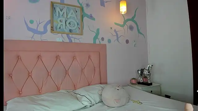 Snapshot of NoahPerez chatting on September 13, 2025, 12:54 am NoahPerez online show from September 13, 2025, 12:54 am