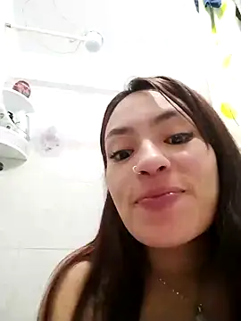 Snapshot of Adarha_Ramirez chatting on November 26, 2025, 1:17 am Adarha Ramirez online show from November 26, 2025, 1:17 am