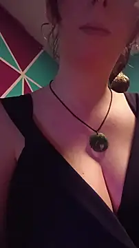 LadyFreyna online show from June 15, 2026, 6:54 pm
