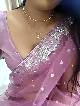 Snapshot of Shalu_G chatting on April 3, 2026, 2:31 am Shalu G online show from April 3, 2026, 2:31 am