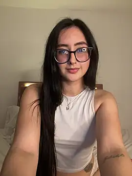 Just Isaa online show from November 27, 2025, 1:40 am