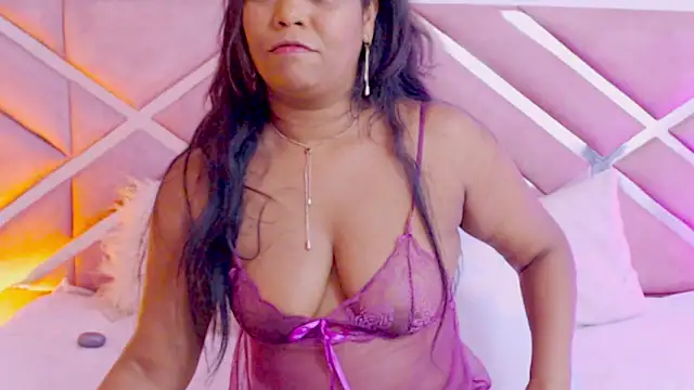 Snapshot of sofia_07 chatting on January 15, 2026, 10:57 pm sofia 07 online show from January 15, 2026, 10:57 pm