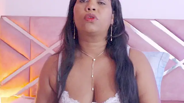 Snapshot of sofia_07 chatting on January 18, 2026, 1:20 am sofia 07 online show from January 18, 2026, 1:20 am