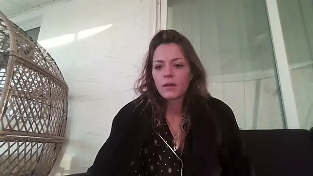 LaylaRainVIP online show from December 14, 2025, 10:03 pm