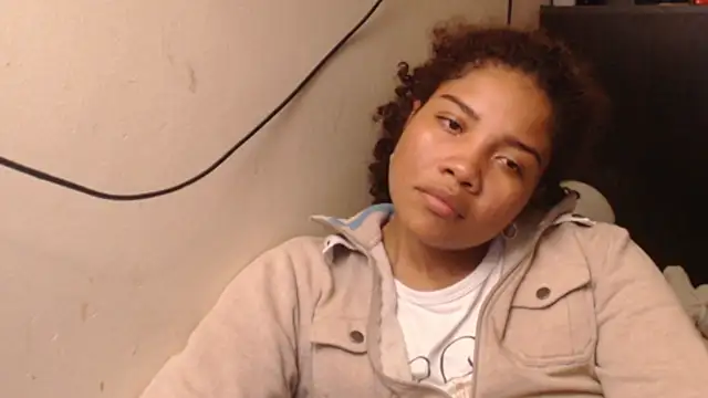 Snapshot of madelene chatting on February 17, 2026, 4:53 am madelene online show from February 17, 2026, 4:53 am