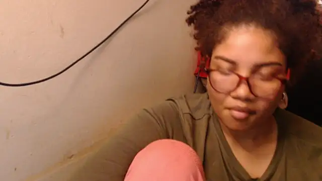 Snapshot of madelene chatting on February 28, 2026, 3:51 am madelene online show from February 28, 2026, 3:51 am