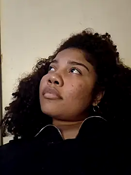 Snapshot of madelene chatting on March 15, 2026, 11:33 pm madelene online show from March 15, 2026, 11:33 pm