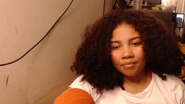 Snapshot of madelene chatting on March 17, 2026, 12:15 am madelene online show from March 17, 2026, 12:15 am