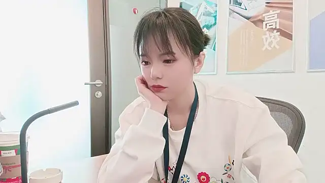 KKMM168 online show from November 10, 2025, 7:18 am