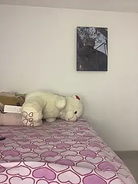 MiaRousexxx  online show from April 1, 2026, 3:07 am