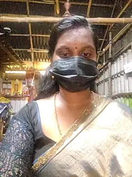 Snapshot of Tamildivya18 chatting on September 22, 2025, 6:26 am Tamildivya18 online show from September 22, 2025, 6:26 am