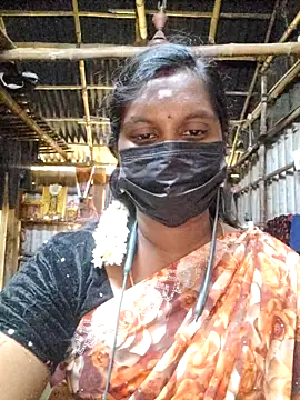 Snapshot of Tamildivya18 chatting on October 22, 2025, 5:41 am Tamildivya18 online show from October 22, 2025, 5:41 am