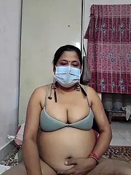 mature mimi online show from November 19, 2025, 6:08 pm