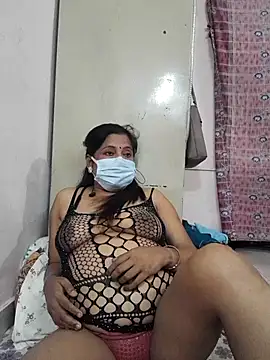 Snapshot of mature_mimi chatting on March 27, 2026, 6:40 pm mature mimi online show from March 27, 2026, 6:40 pm