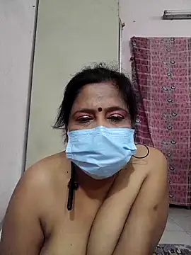 Snapshot of mature_mimi chatting on April 2, 2026, 6:05 pm mature mimi online show from April 2, 2026, 6:05 pm