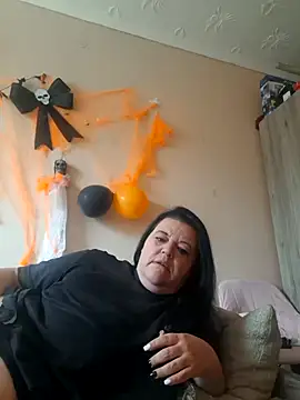 BlacReign online show from October 26, 2025, 2:34 pm