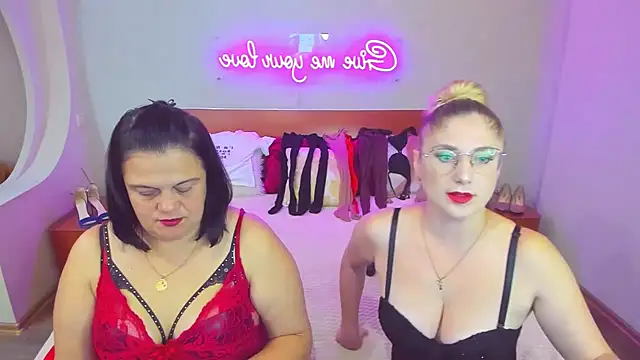 Your Exstasy online show from October 12, 2025, 7:40 am