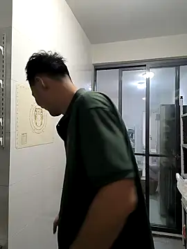 huanhuanaaaaa online show from March 28, 2026, 3:00 pm