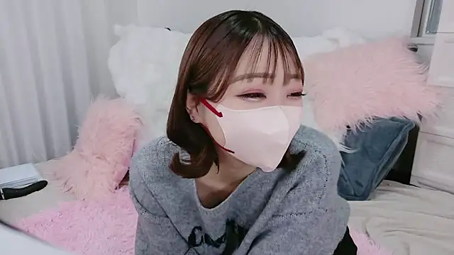 Rina 72 online show from December 17, 2025, 6:30 am