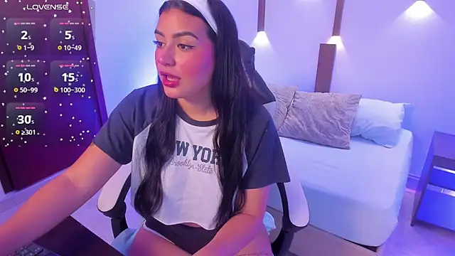 Snapshot of menny_kiss chatting on October 3, 2025, 2:30 am menny kiss online show from October 3, 2025, 2:30 am