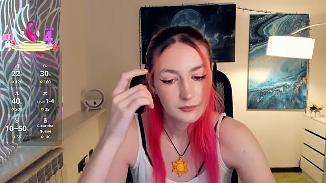 Snapshot of EasterBlink chatting on October 4, 2025, 10:35 am EasterBlink online show from October 4, 2025, 10:35 am