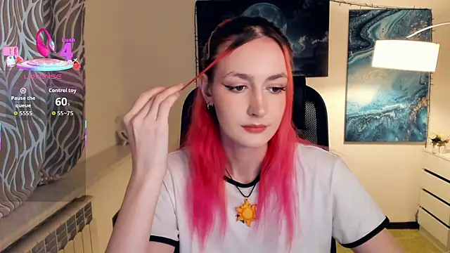 Snapshot of EasterBlink chatting on October 10, 2025, 8:57 am EasterBlink online show from October 10, 2025, 8:57 am