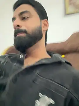 hottestboy03 online show from November 12, 2025, 8:37 am