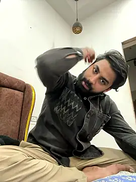 hottestboy03 online show from January 17, 2026, 7:13 am