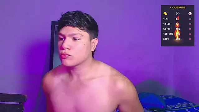 Snapshot of Alejandro_Vt chatting on January 9, 2026, 3:42 am Alejandro Vt online show from January 9, 2026, 3:42 am