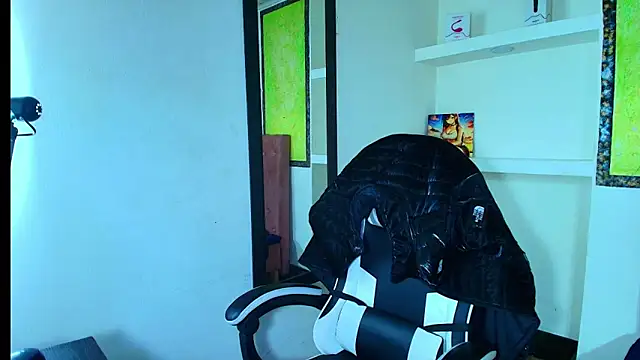 Snapshot of greiccy_20 chatting on November 16, 2025, 4:18 am greiccy 20 online show from November 16, 2025, 4:18 am