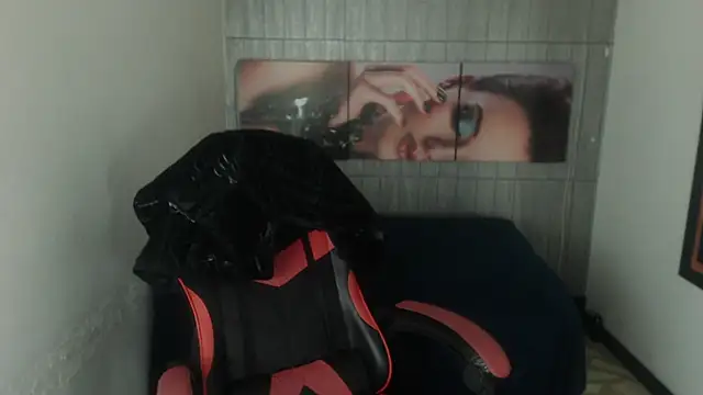 Snapshot of greiccy_20 chatting on December 4, 2025, 4:11 am greiccy 20 online show from December 4, 2025, 4:11 am