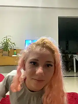 Snapshot of Bruna551 chatting on September 22, 2025, 1:51 am Bruna551 online show from September 22, 2025, 1:51 am