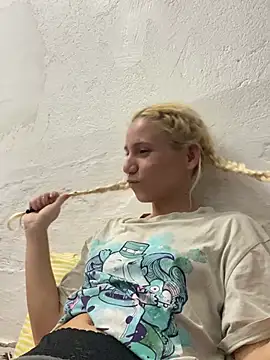 Bruna551 online show from March 28, 2026, 2:44 am