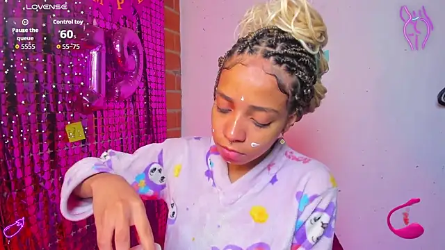 Snapshot of yumi_hanna chatting on September 29, 2025, 9:41 pm yumi hanna online show from September 29, 2025, 9:41 pm