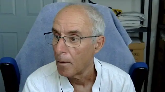 funone1999 online show from April 7, 2026, 6:19 pm