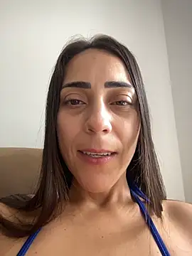 lucioliveira online show from March 11, 2026, 3:18 pm