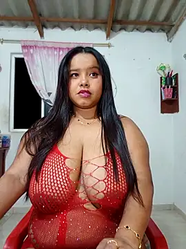 Snapshot of Liz__stone chatting on November 30, 2025, 12:14 am Liz stone online show from November 30, 2025, 12:14 am