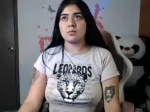 sophiadaza666 online show from April 26, 2026, 1:58 am