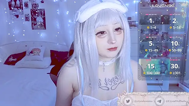 Snapshot of Crystal_somnia chatting on July 17, 2026, 12:17 am Crystal somnia online show from July 17, 2026, 12:17 am