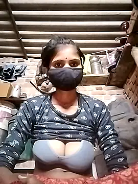 Joshi Love143 online show from December 15, 2025, 6:39 am