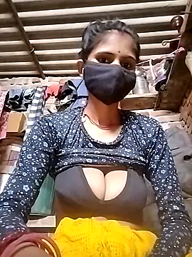 Joshi Love143 online show from December 16, 2025, 9:47 am