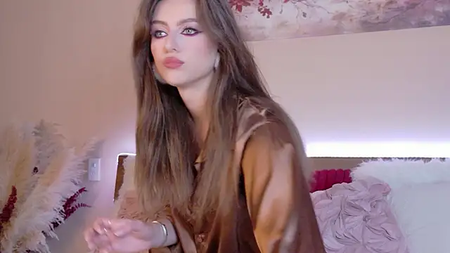 Snapshot of Sienna_Voss chatting on June 7, 2026, 8:12 pm Sienna Voss online show from June 7, 2026, 8:12 pm