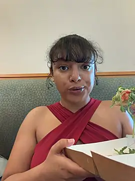 Snapshot of allybluee777 chatting on February 27, 2026, 1:55 pm allybluee777 online show from February 27, 2026, 1:55 pm